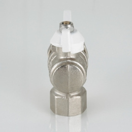 Кран шаровой VALTEC Base с полусгоном 3/4 ВН, белый